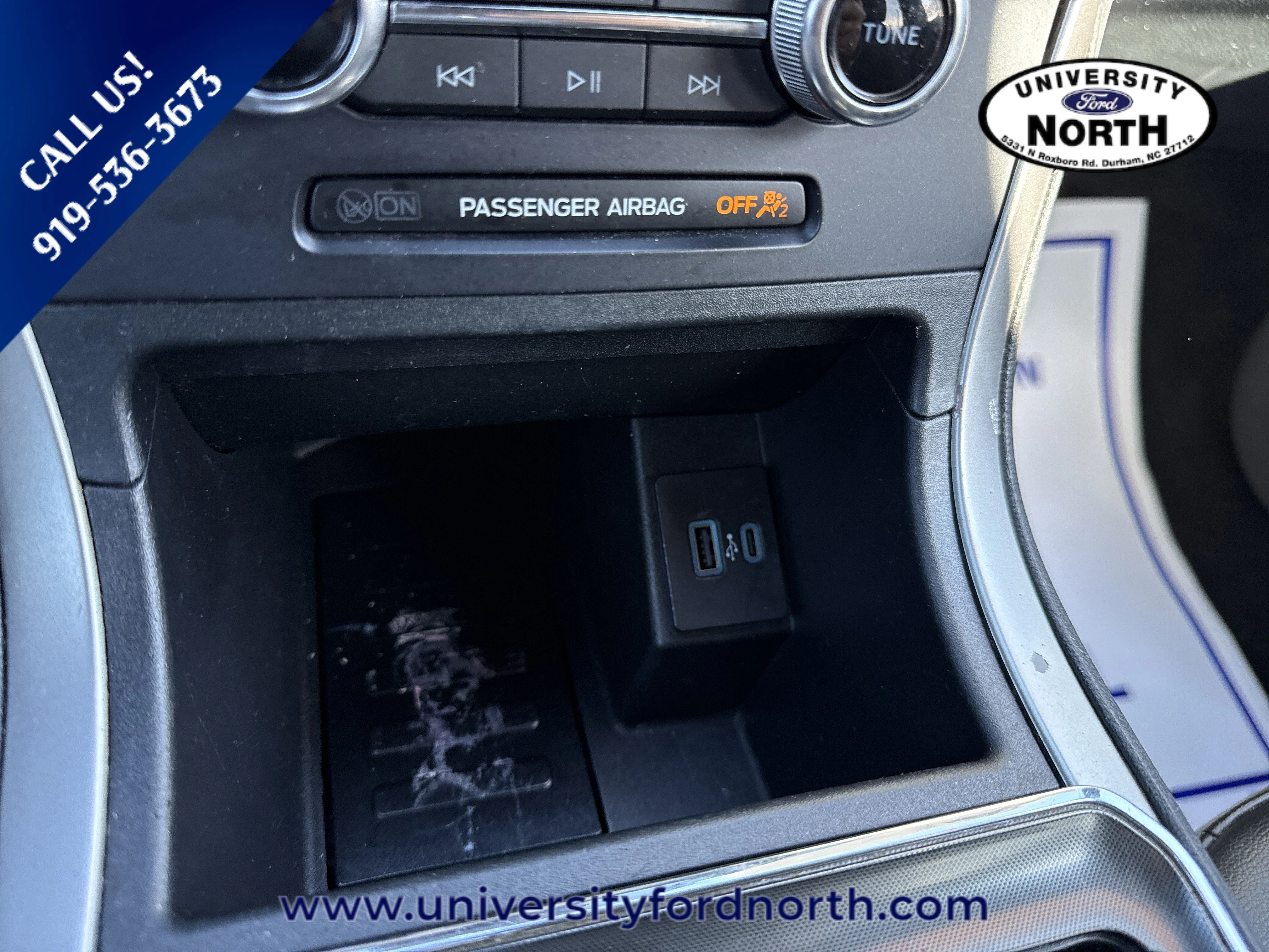 Used 2022 White Metallic Ford ST Line image 29