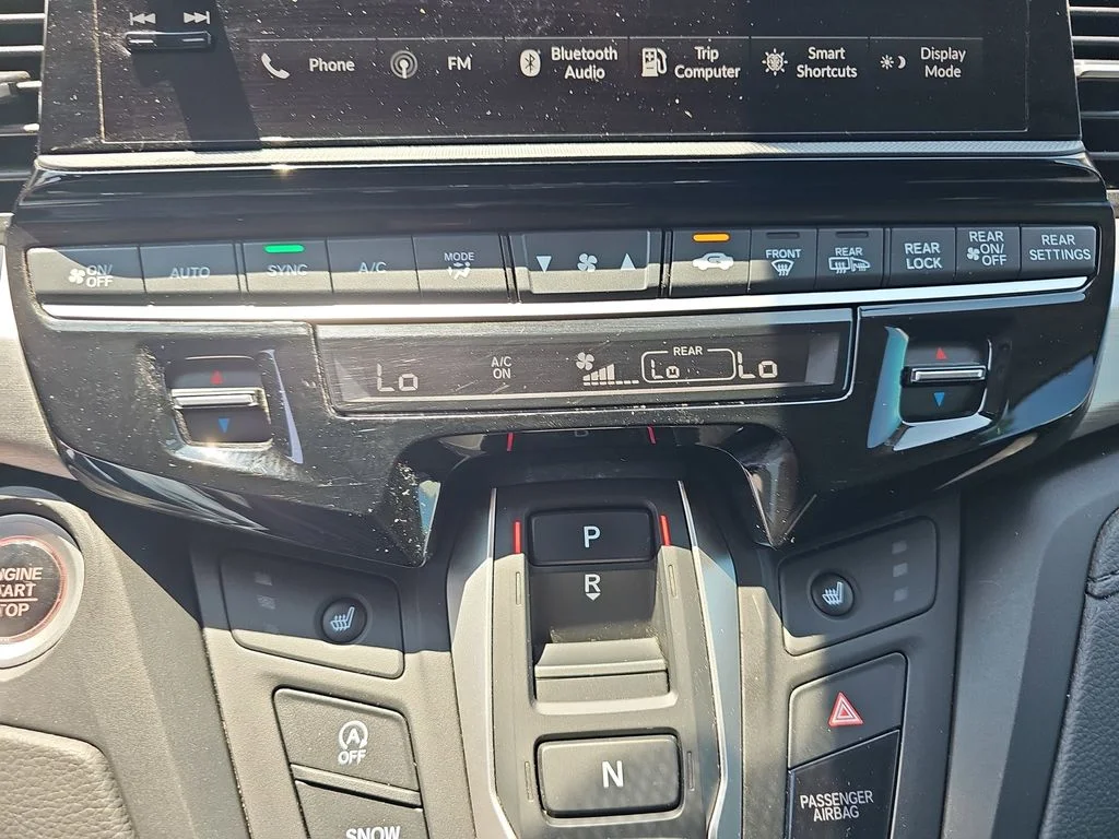 Used 2025  Honda EX-L image 24