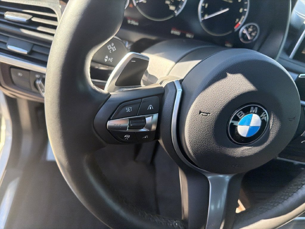 2016 BMW X5 xDrive50i - Photo 17