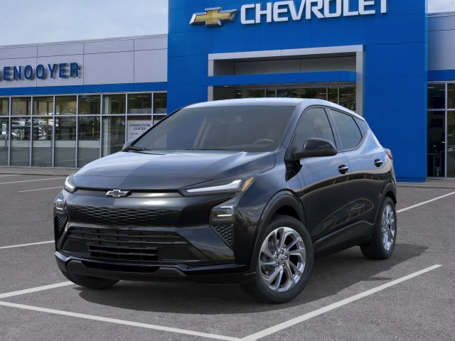 2027 Chevrolet Bolt LT - Photo 6
