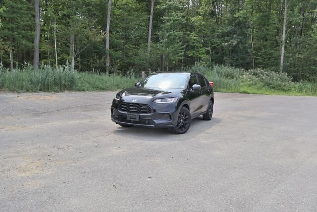 Used 2024  Honda Sport image 1