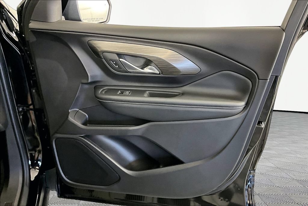 2024 GMC Terrain SLE - Photo 26