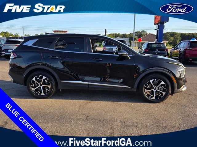 Used 2025 Black Kia EX image 9