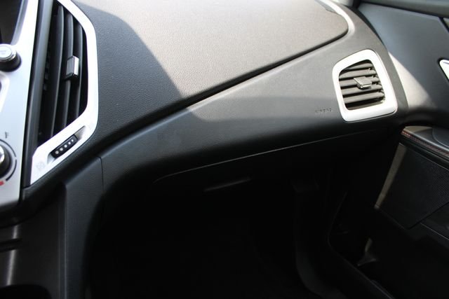 Used 2015 Black GMC SLE-1 image 18