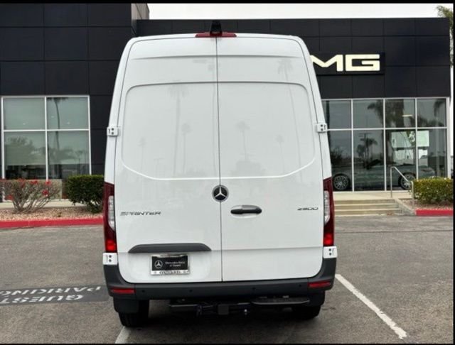 New 2026 Arctic White Mercedes-Benz  image 4