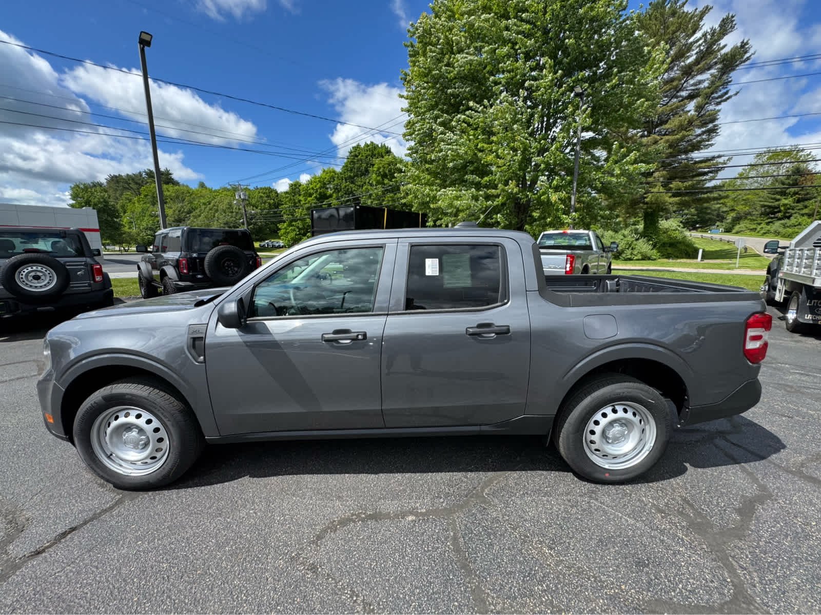 New 2026 Carbonized Gray Metallic Ford XL image 2