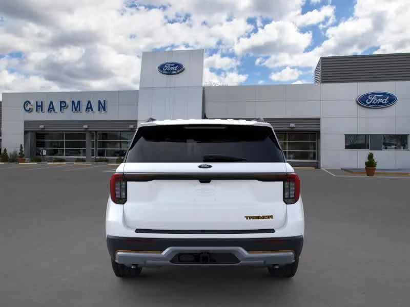 New 2026 Star White Met Tri-Coat Ford Tremor image 5