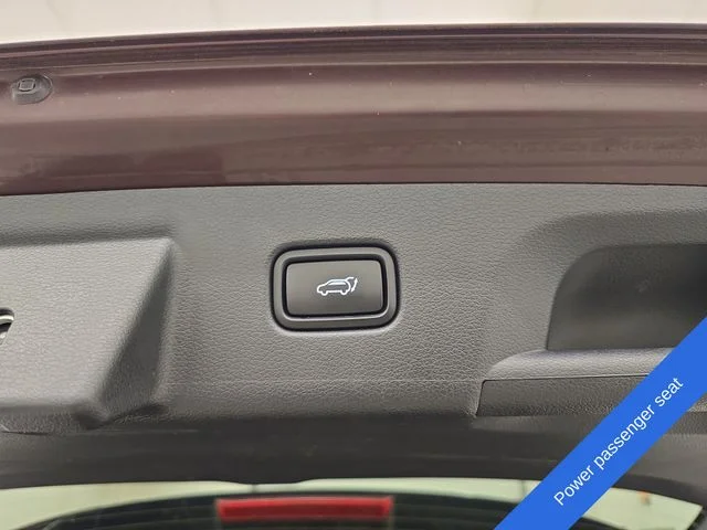 Used 2025 Burgundy Hyundai SEL image 17