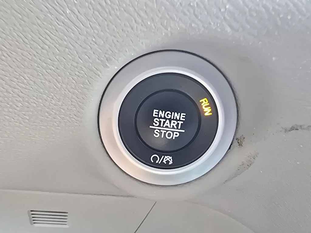 Used 2023 Black Chrysler Touring L image 34