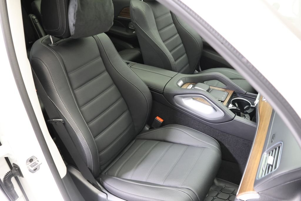 New 2026 Polar White Mercedes-Benz GLS 450 image 51