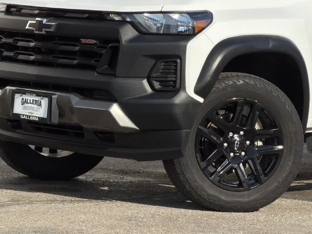 Used 2023 SUMMIT WHITE Chevrolet 4WD Trail Boss image 11