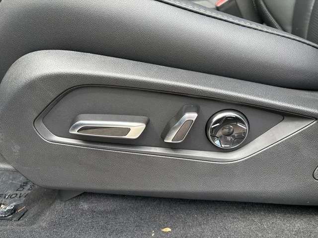 New 2026 Platinum White Pearl Acura Technology Package image 9