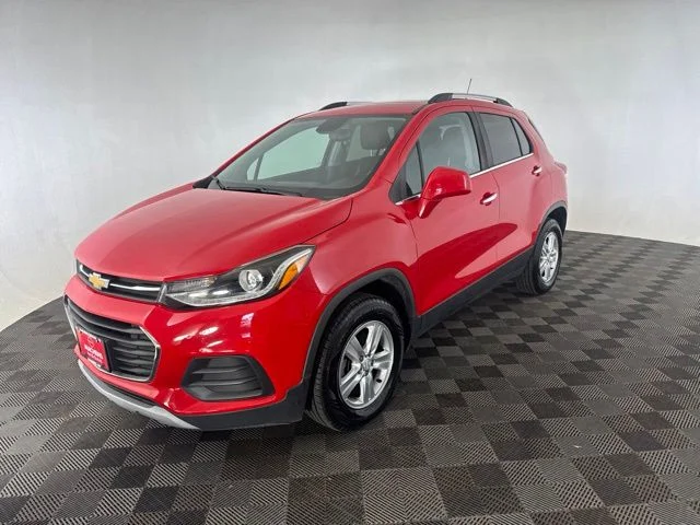 Used 2018 Red Chevrolet LT image 3