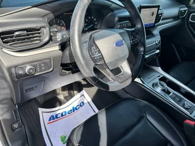 Used 2020 White Ford XLT image 13