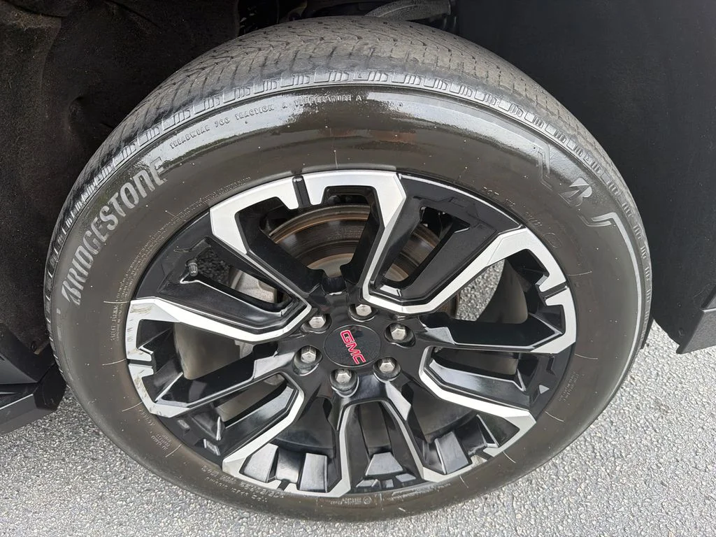 Used 2023 Blue GMC Denali image 12