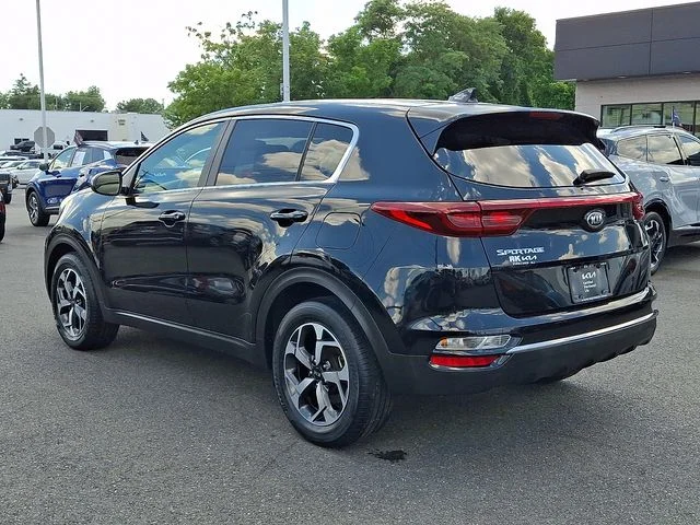 Used 2020 Red Kia LX image 5