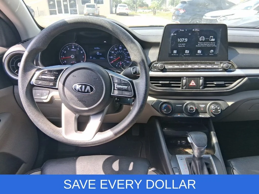 Used 2021 Black Kia LXS image 12
