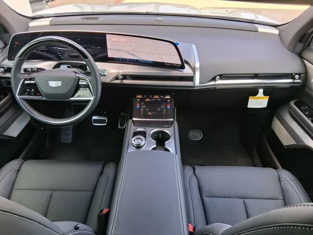 2026 Cadillac VISTIQ Sport - Photo 10