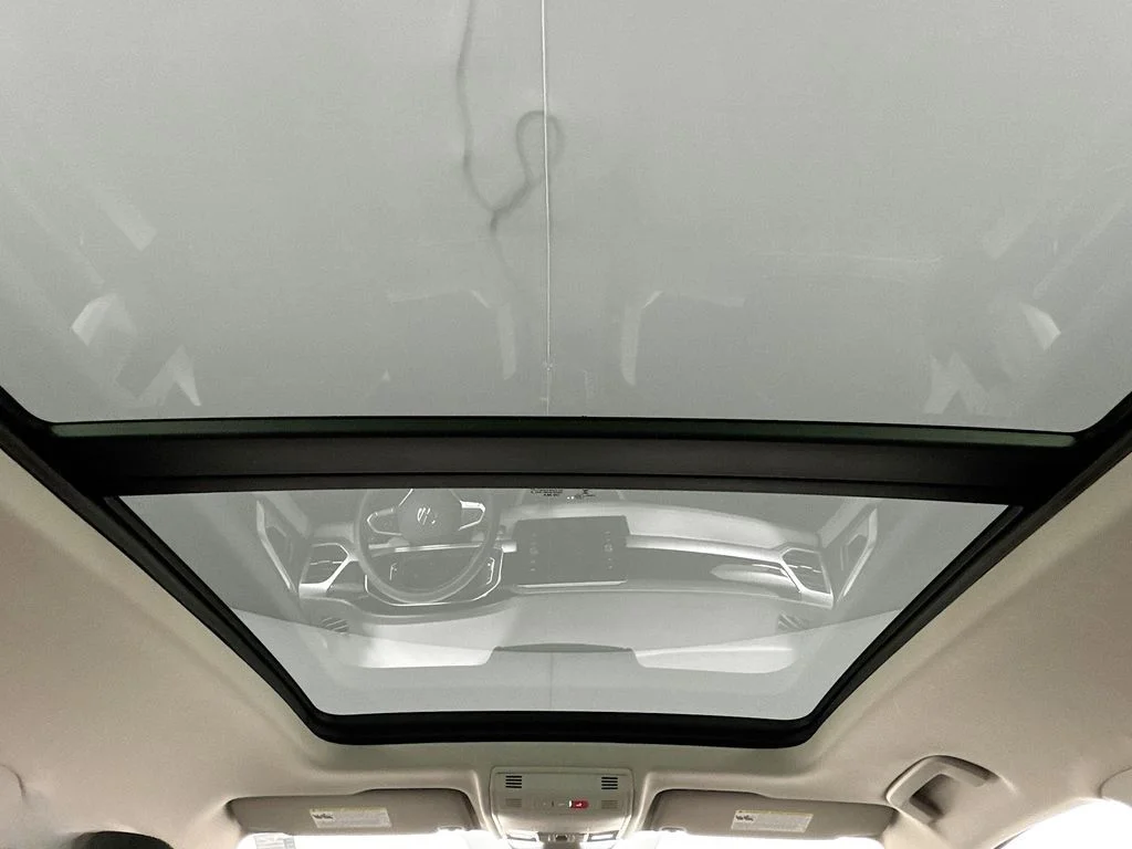2026 Volkswagen Taos SEL - Photo 16