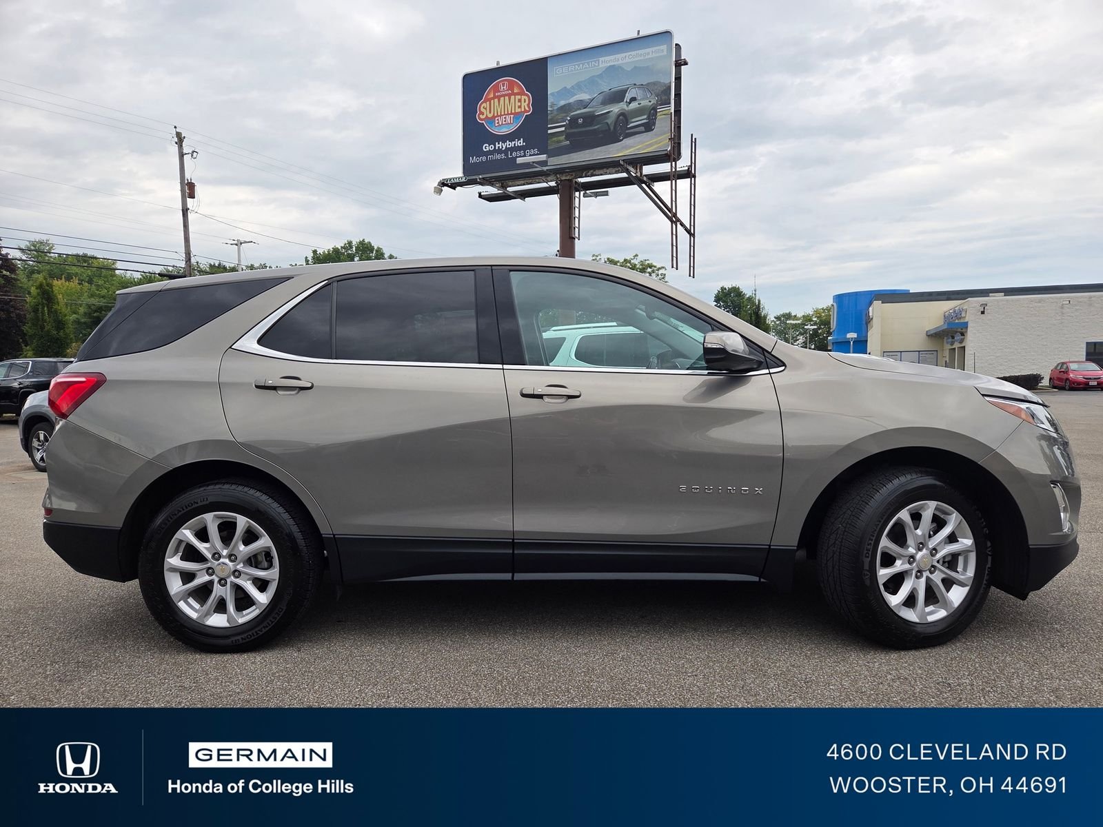 Used 2018 Pepperdust Metallic Chevrolet LT image 17
