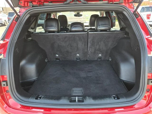 Used 2025 Red Jeep Trailhawk image 16