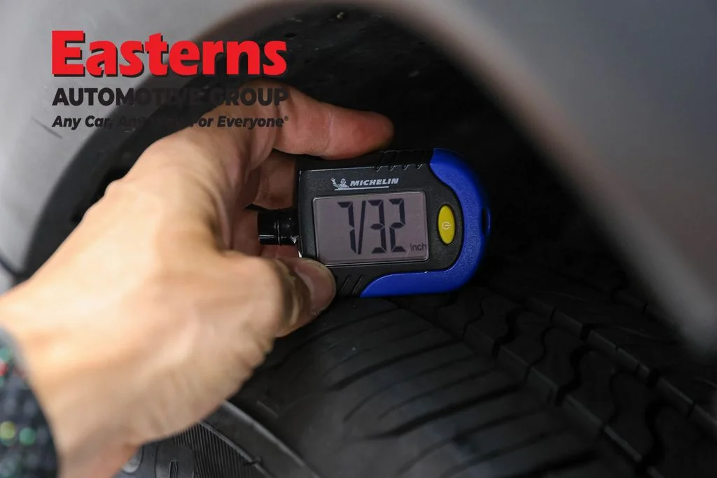 Used 2024 Blue Jeep Latitude image 25