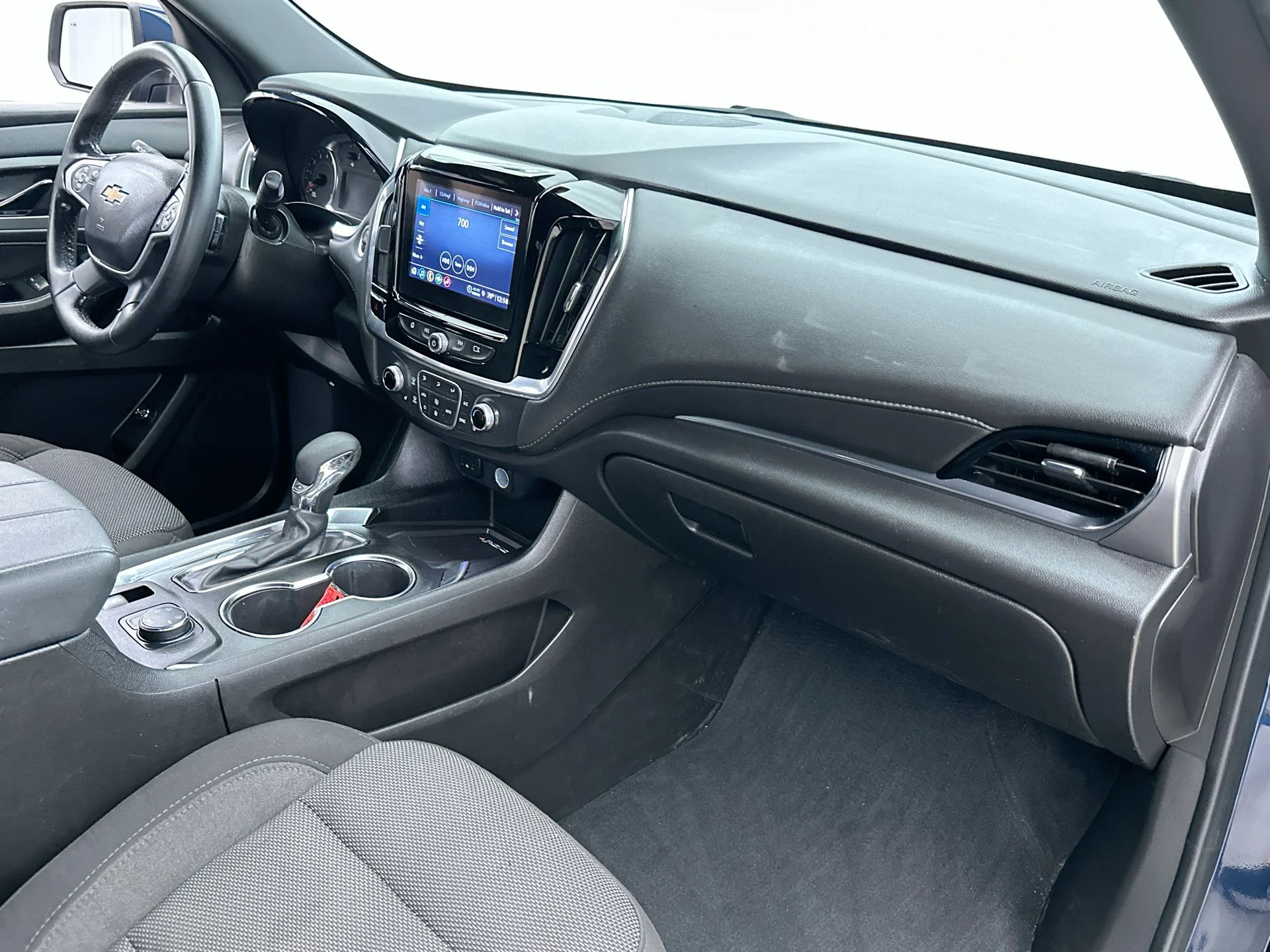 Used 2023 Blue Chevrolet LT image 13