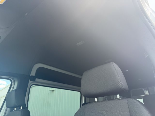 New 2026 Arctic White Mercedes-Benz Crew 170 WB image 47