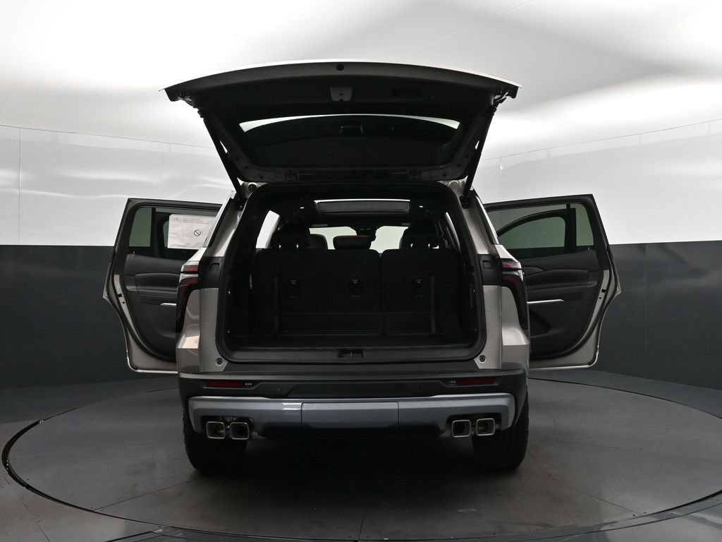 2027 Chevrolet Traverse Z71 - Photo 51