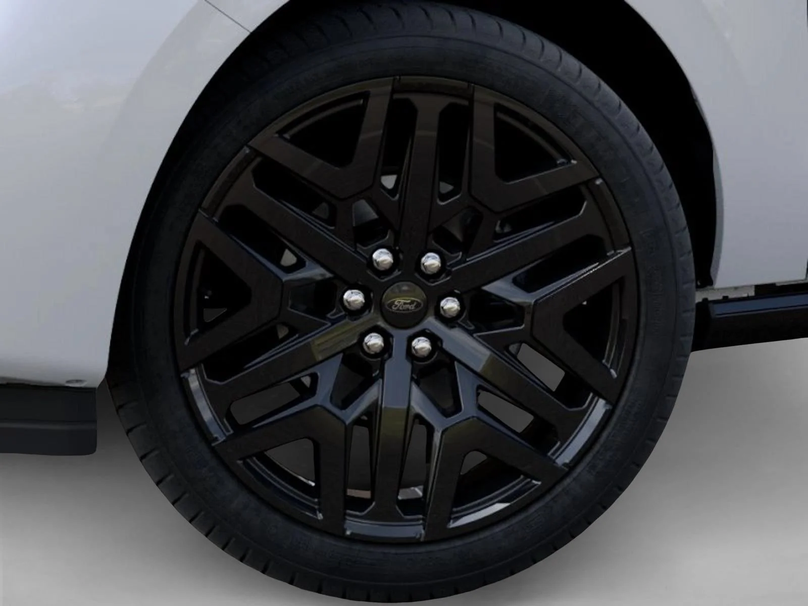 New 2027 Star White Metallic Tri-Coat Ford Platinum image 19