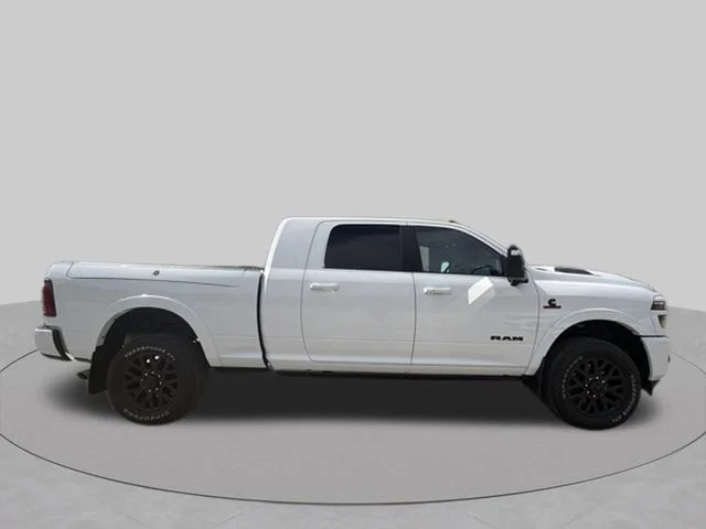 Used 2025 White Ram Limited image 2