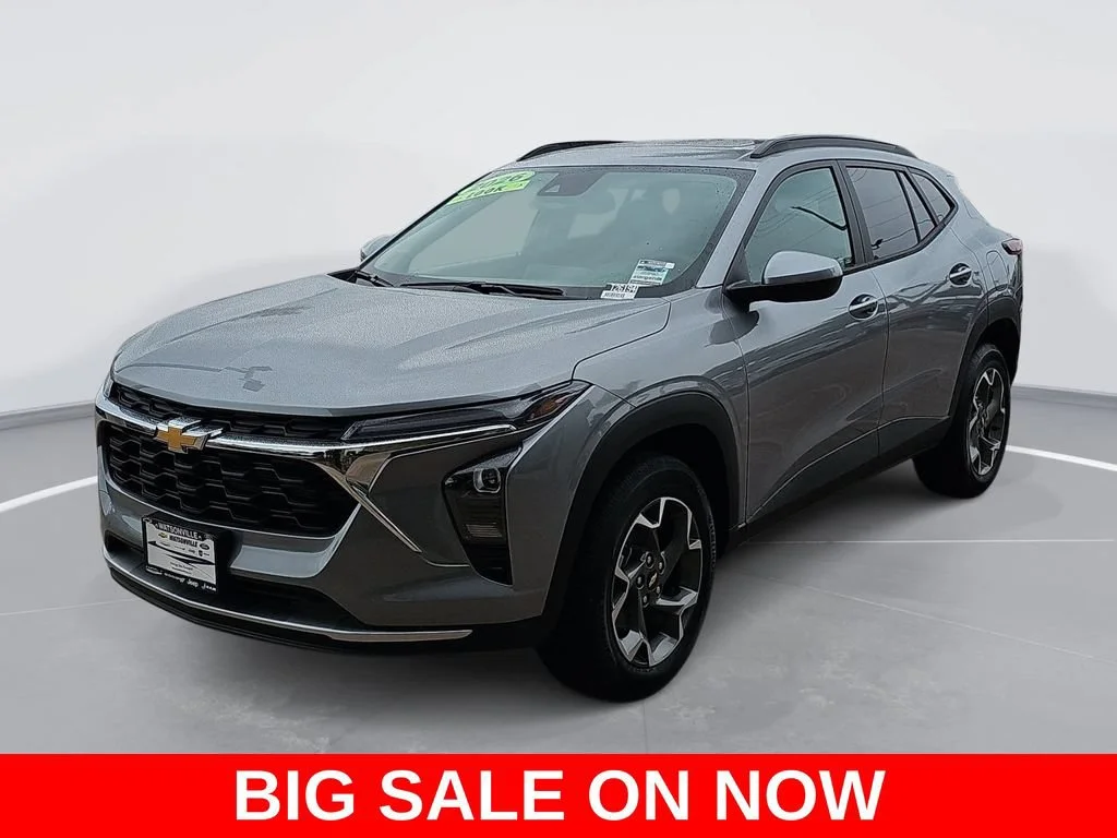 2026 Chevrolet Trax LT - Photo 7