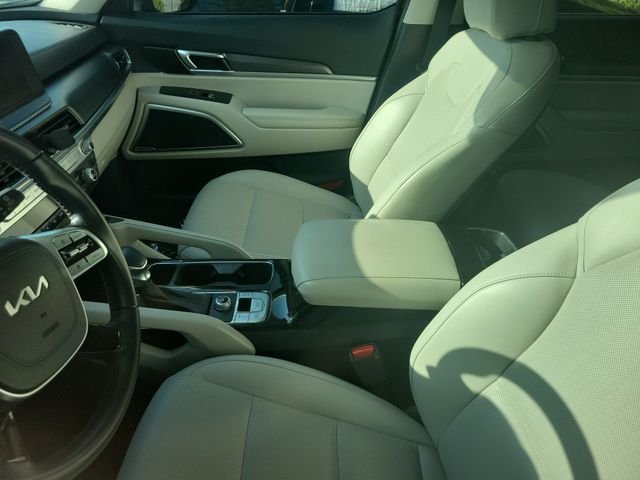 Used 2022 Sangria Kia S image 8