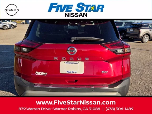 Used 2021 Red Nissan SV image 10
