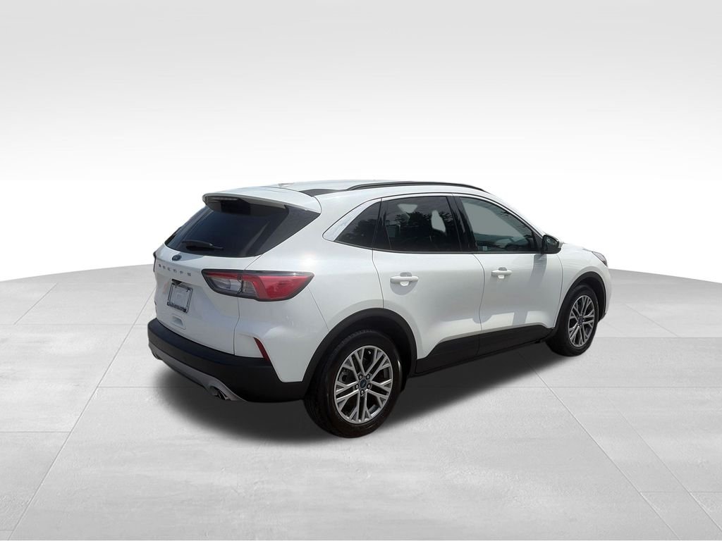 Used 2022 White Metallic Ford SEL image 6