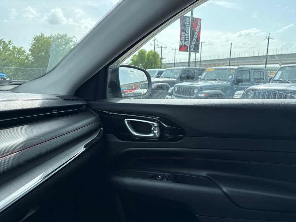 Certified Used 2022 Gray Jeep Trailhawk image 26