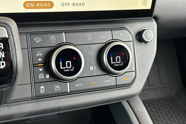 New 2026 Santorini Black Land Rover S image 19