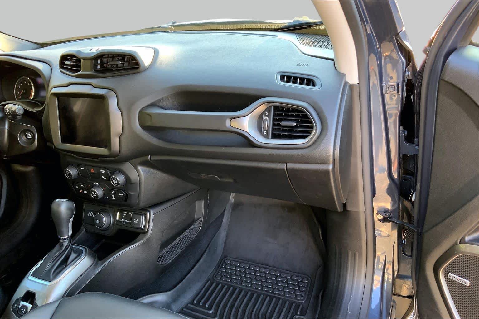 Used 2021 Slate Blue Pearlcoat Jeep Limited image 16