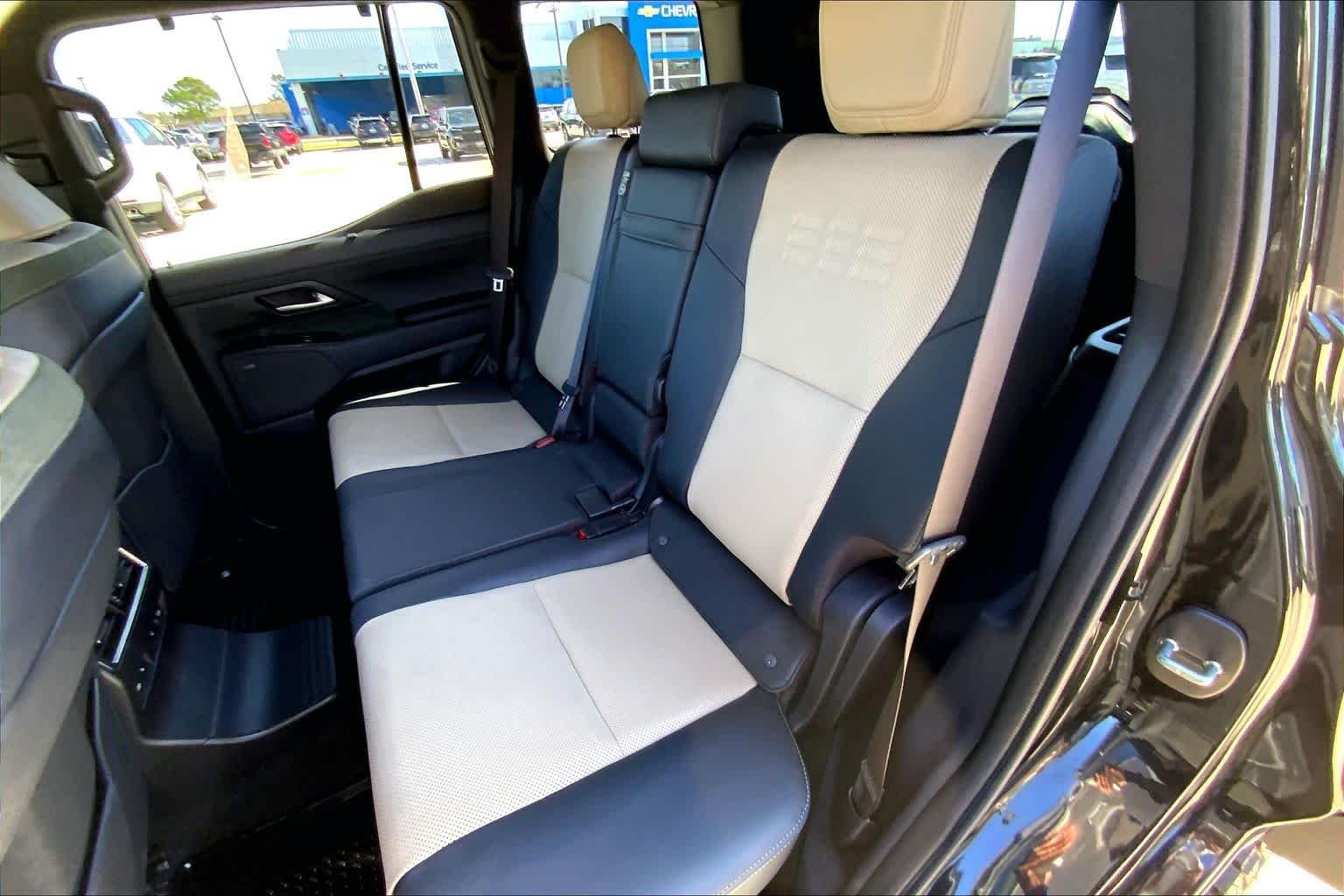 Certified Used 2024 CAVIAR Lexus Overtrail+ image 33