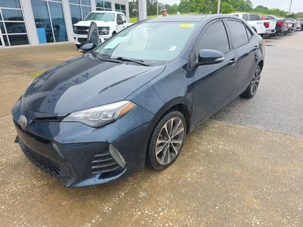 2019 Toyota Corolla SE AT's photo