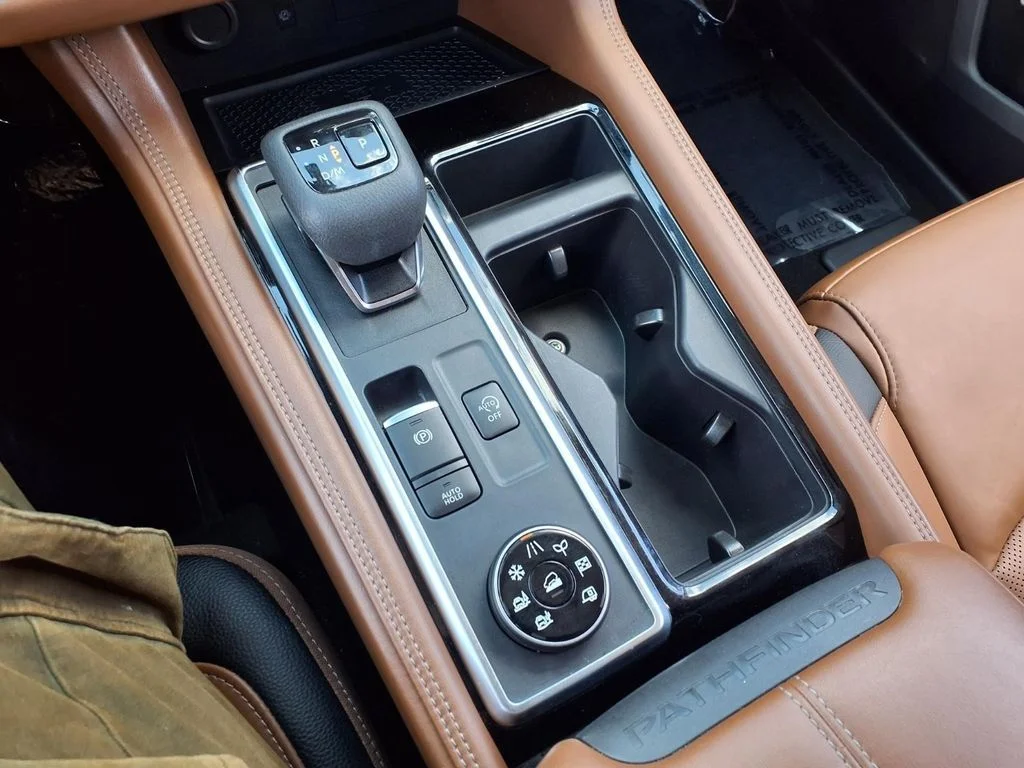 Certified Used 2024 Beige Nissan Platinum image 11