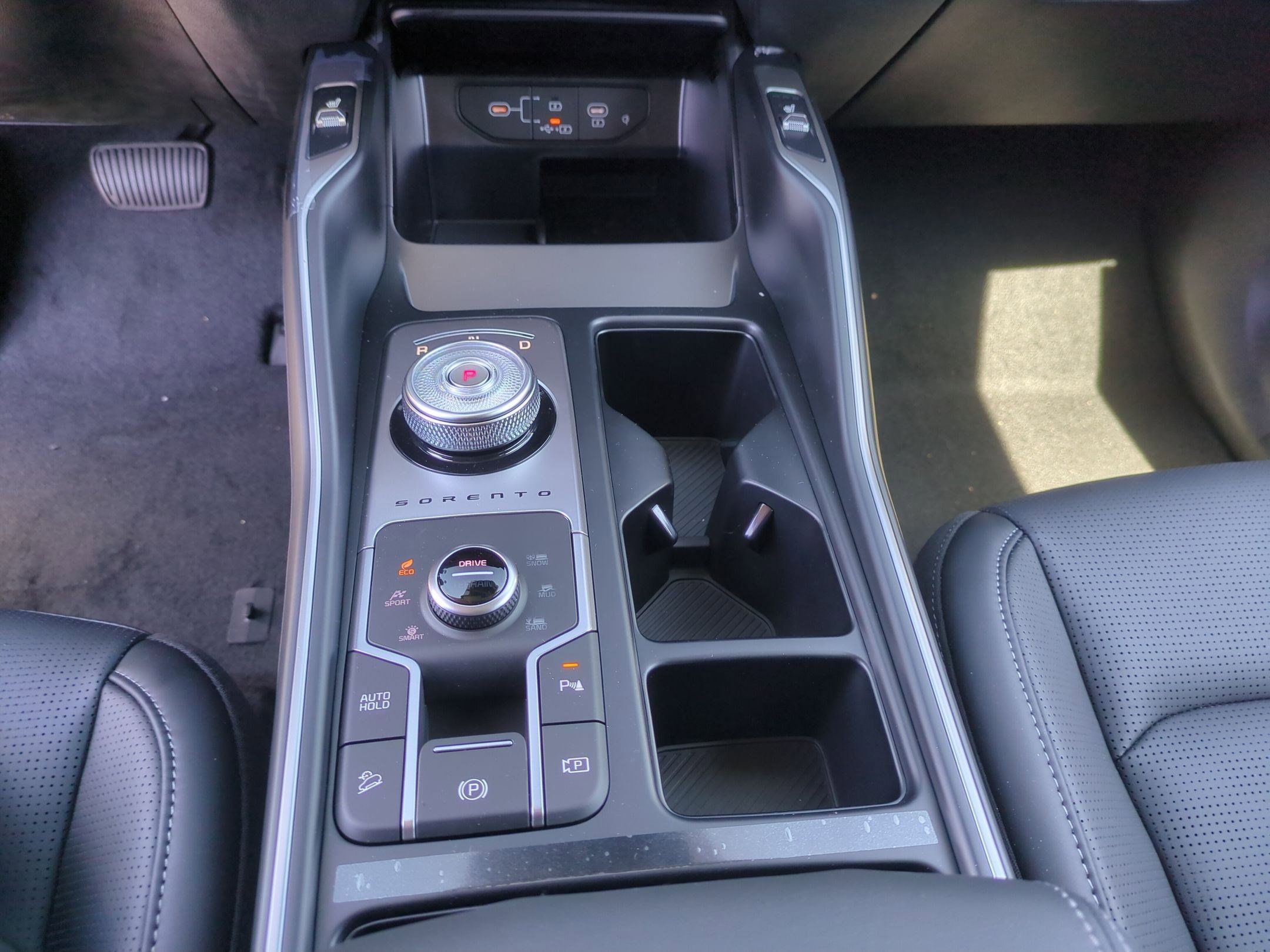 2026 Kia Sorento EX Hybrid - Photo 13