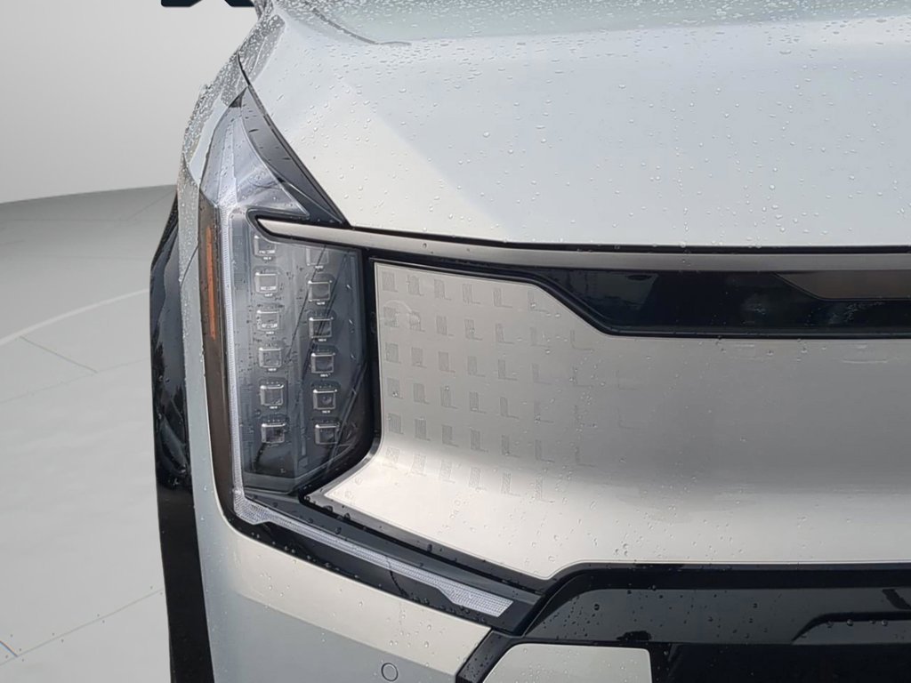 New 2026 Ivory Silver Kia GT-Line AWD image 9