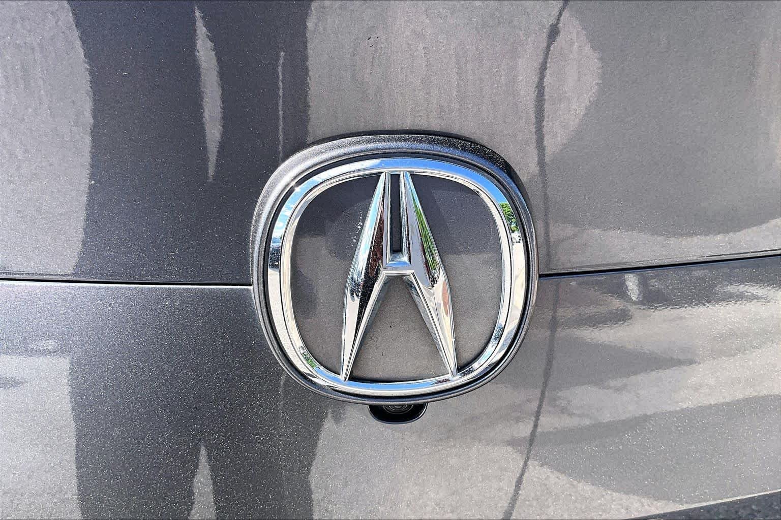 Used 2019 Modern Steel Metallic Acura w/Premium Pkg image 31