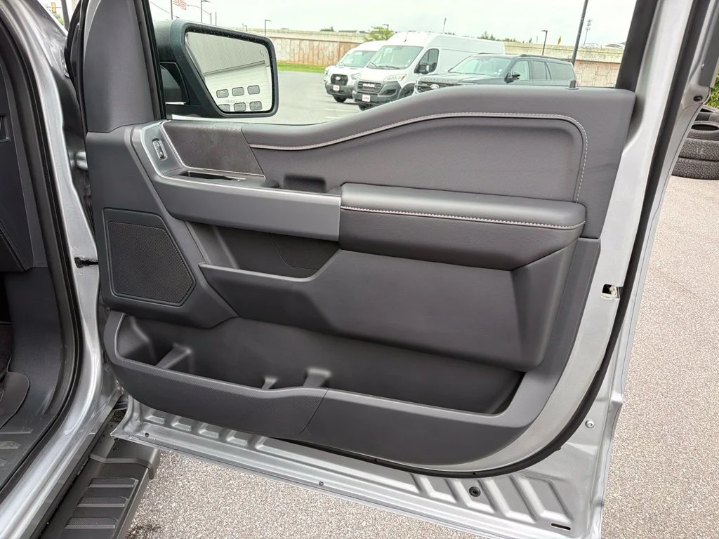 New 2026 Iconic Silver Metallic Ford XLT image 24