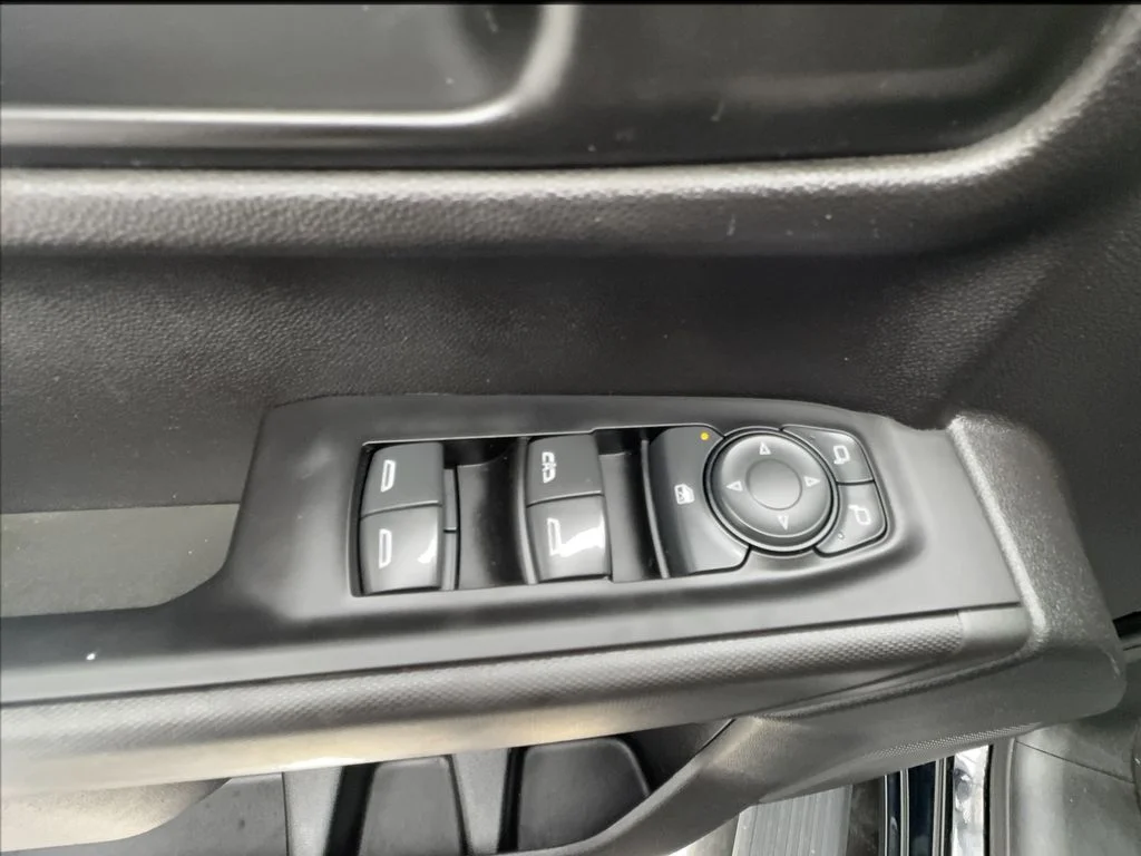 Used 2022 Black Chevrolet Custom image 37