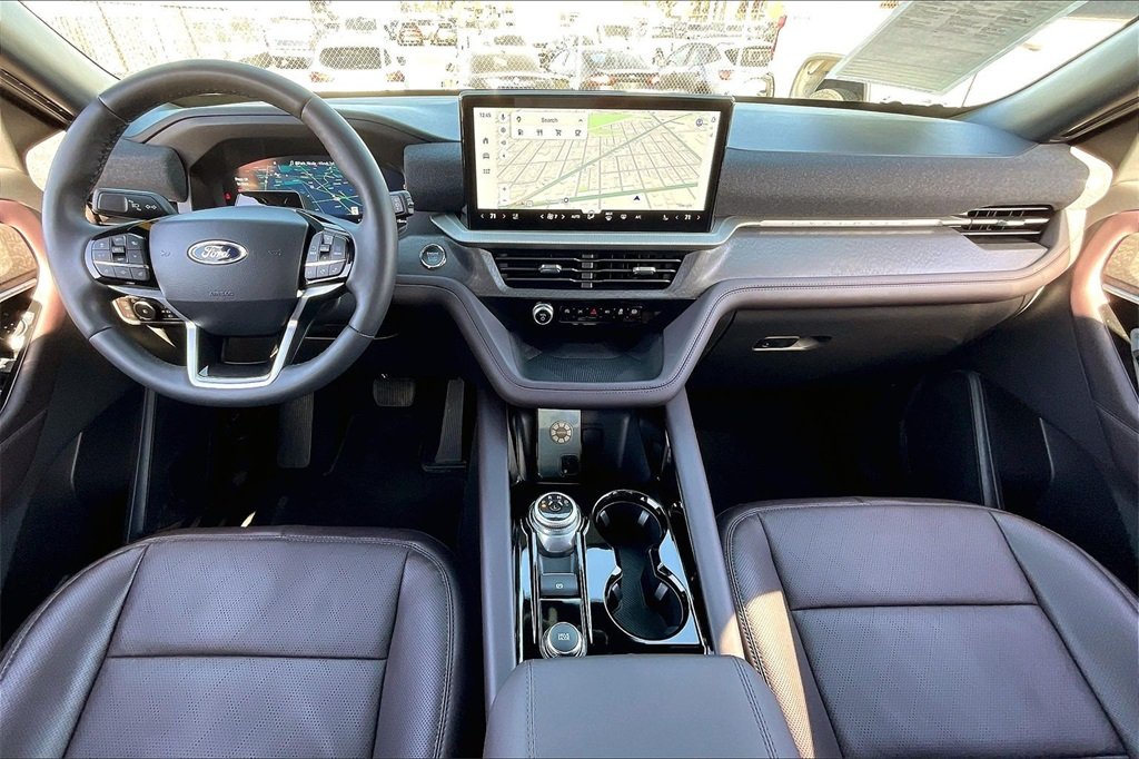 2026 FORD EXPLORER - Image 12