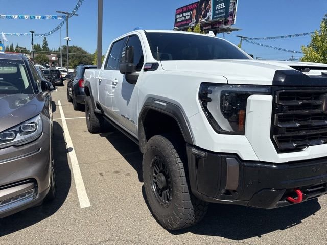Used 2024 White GMC AT4X image 2