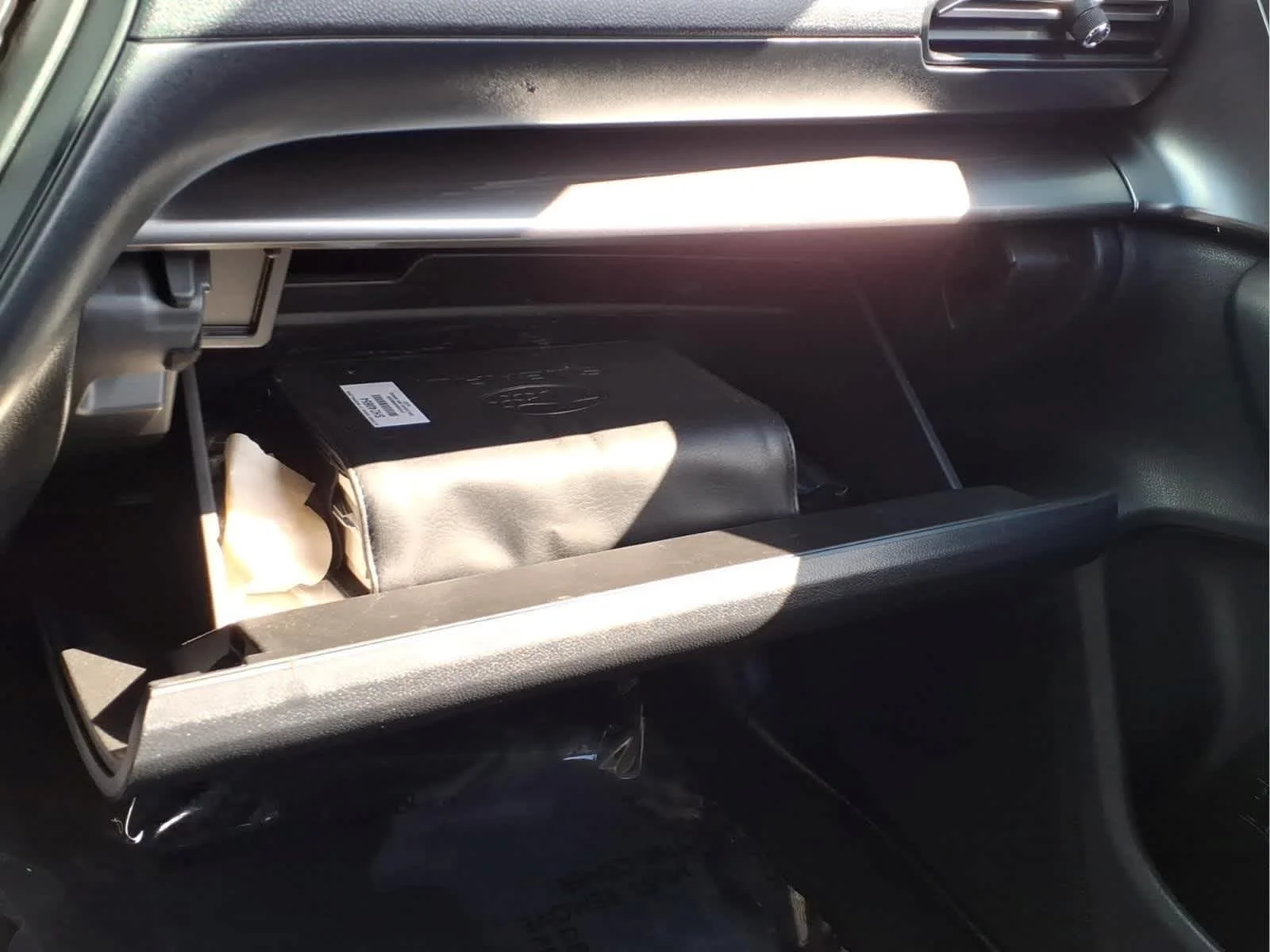 Used 2024 Crystal Black Silica Subaru  image 27