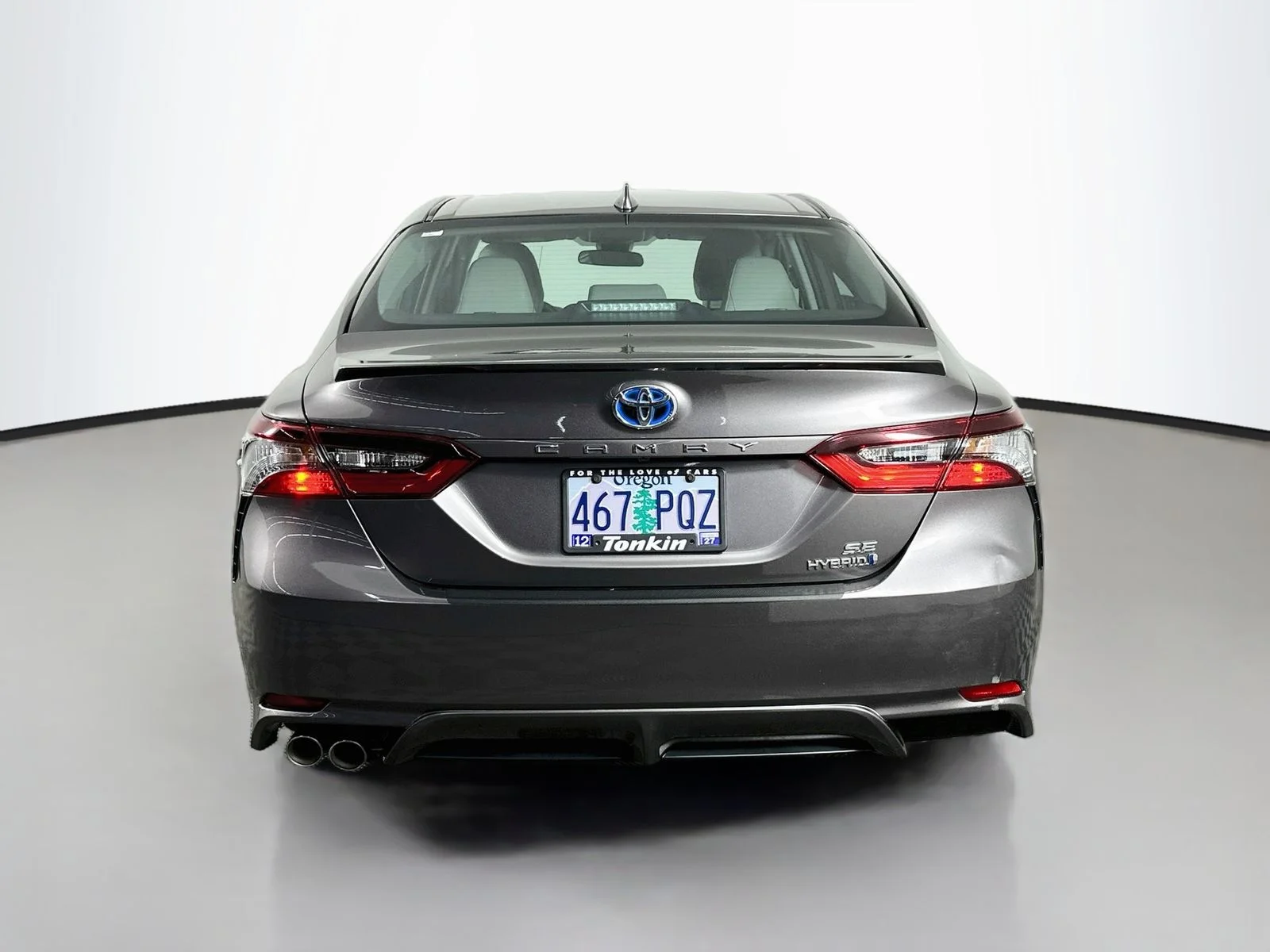 Used 2024 Predawn Gray Mica Toyota SE image 6
